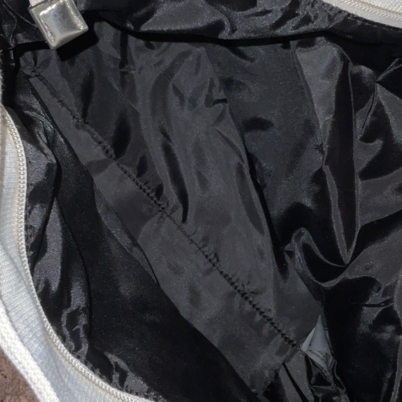 Gold/cream VS tote - Picture 4 of 5